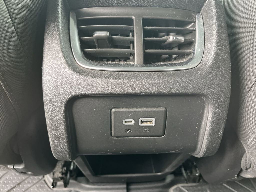 Used 2019 Chevrolet Blazer LT image 20