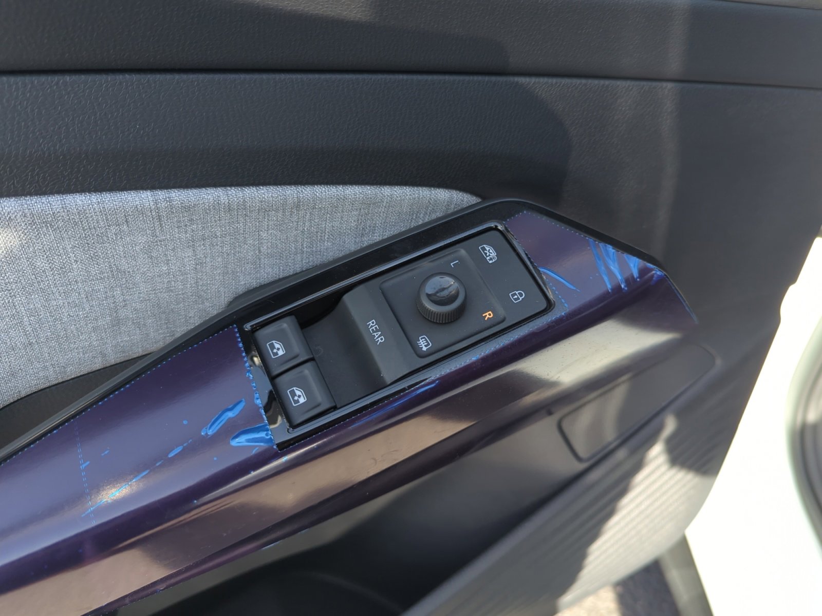 New 2026 Volkswagen ID.4 Pro image 13