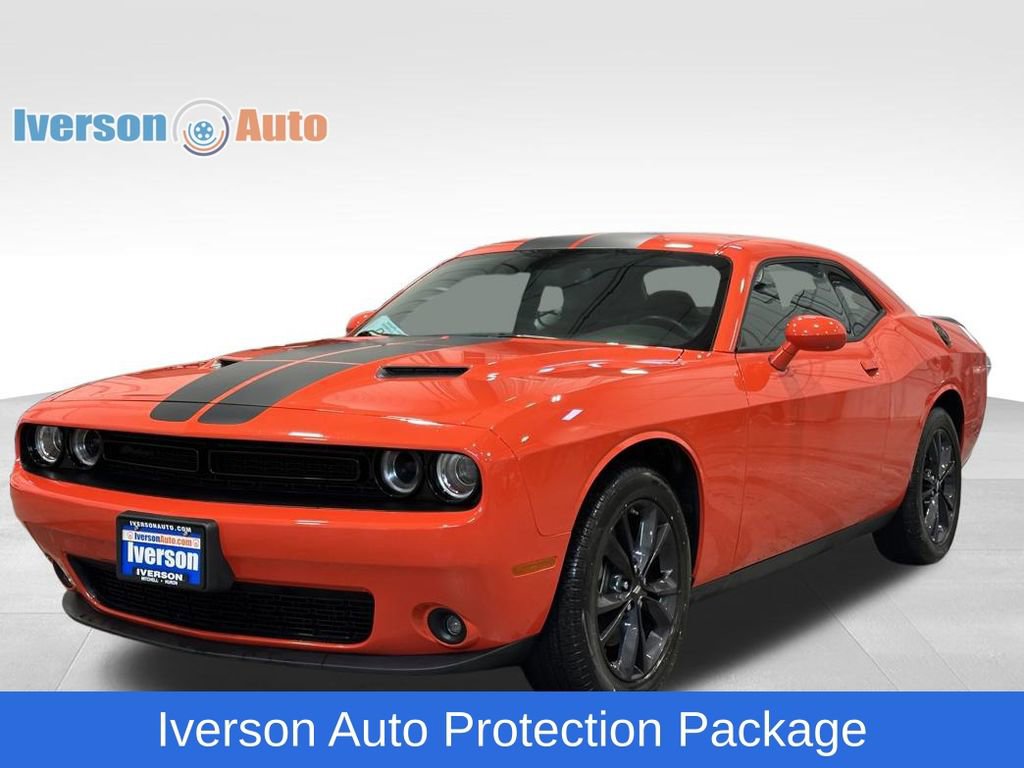 Used 2023 Dodge Challenger SXT w/ Blacktop Package image 5