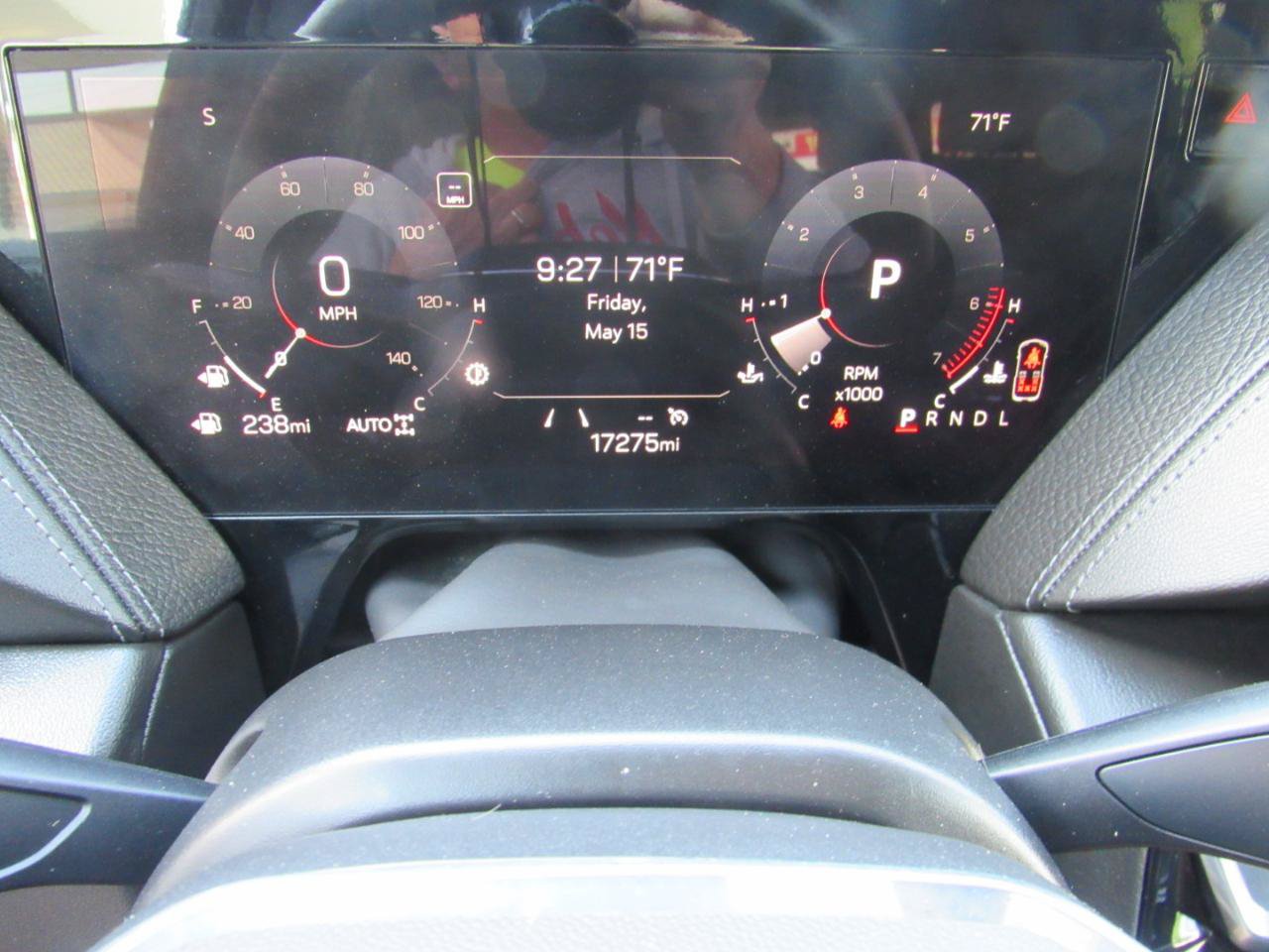 Used 2025 GMC Yukon XL Denali AWD/4WD image 21