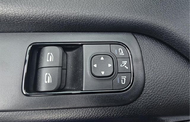 New 2026 Mercedes-Benz Sprinter 3500 image 12