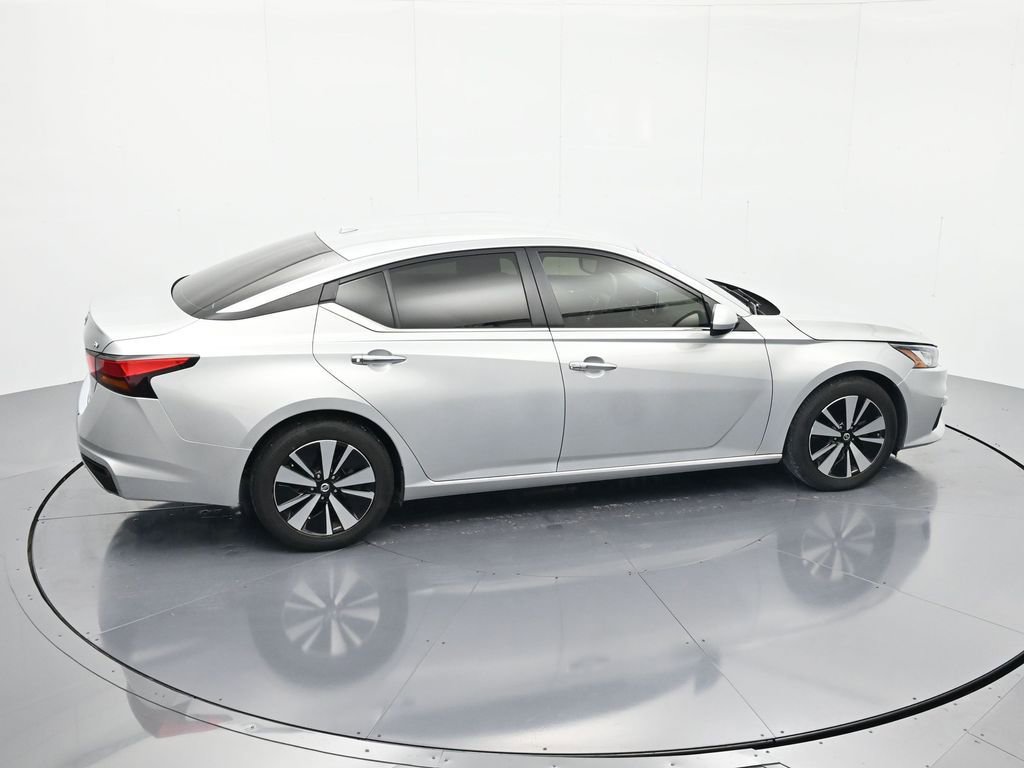 Certified 2022 Nissan Altima 2.5 SV FWD image 30