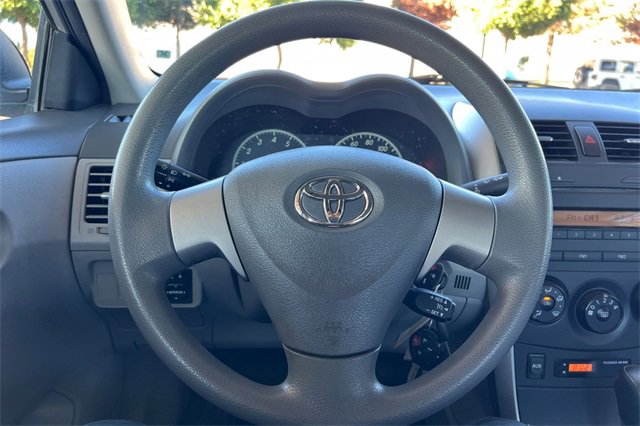 Used 2010 Toyota Corolla S image 24