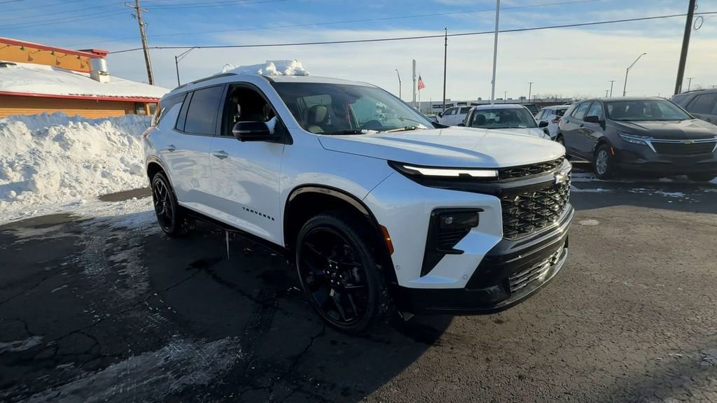 Used 2024 Chevrolet Traverse RS w/ LPO, Floor Liner Package image 2