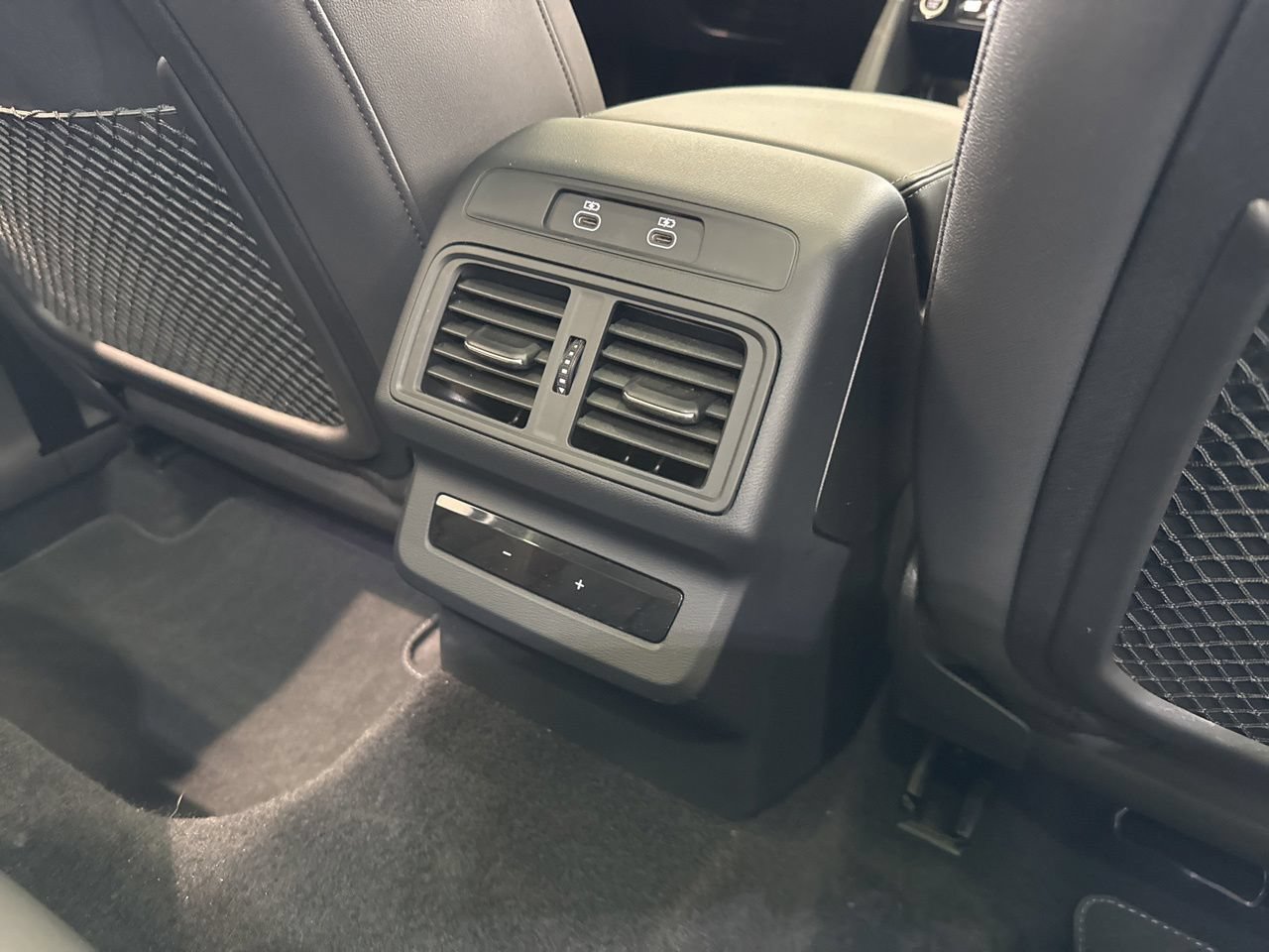 Used 2025 Audi Q5 Premium Plus w/ Premium Plus AWD/4WD image 49