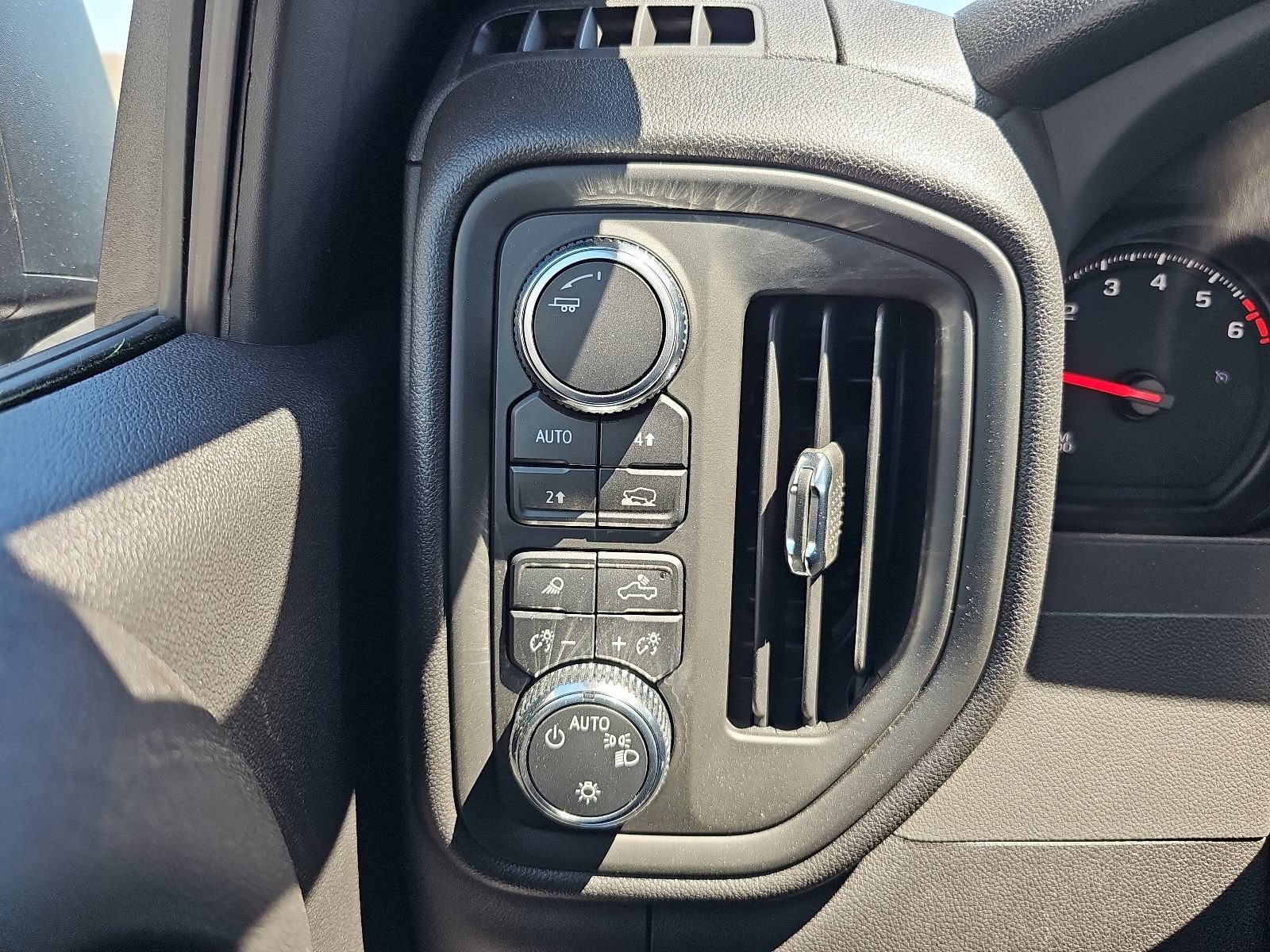 Used 2026 GMC Sierra 1500 Pro w/ Pro Value Package AWD/4WD image 20