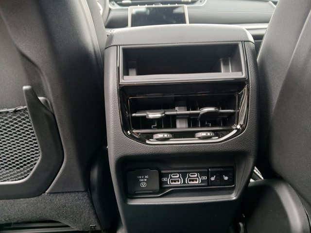 New 2025 Jeep Grand Cherokee Limited w/ Black Appearance Package image 23