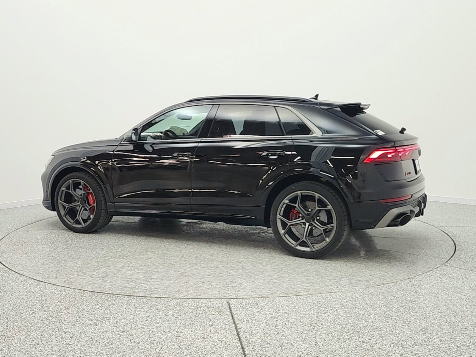 New 2026 Audi RS Q8 performance image 8