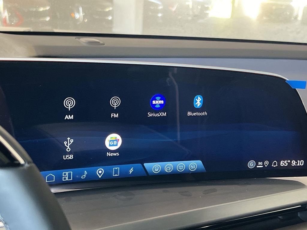 New 2026 Cadillac Vistiq Premium Luxury image 18