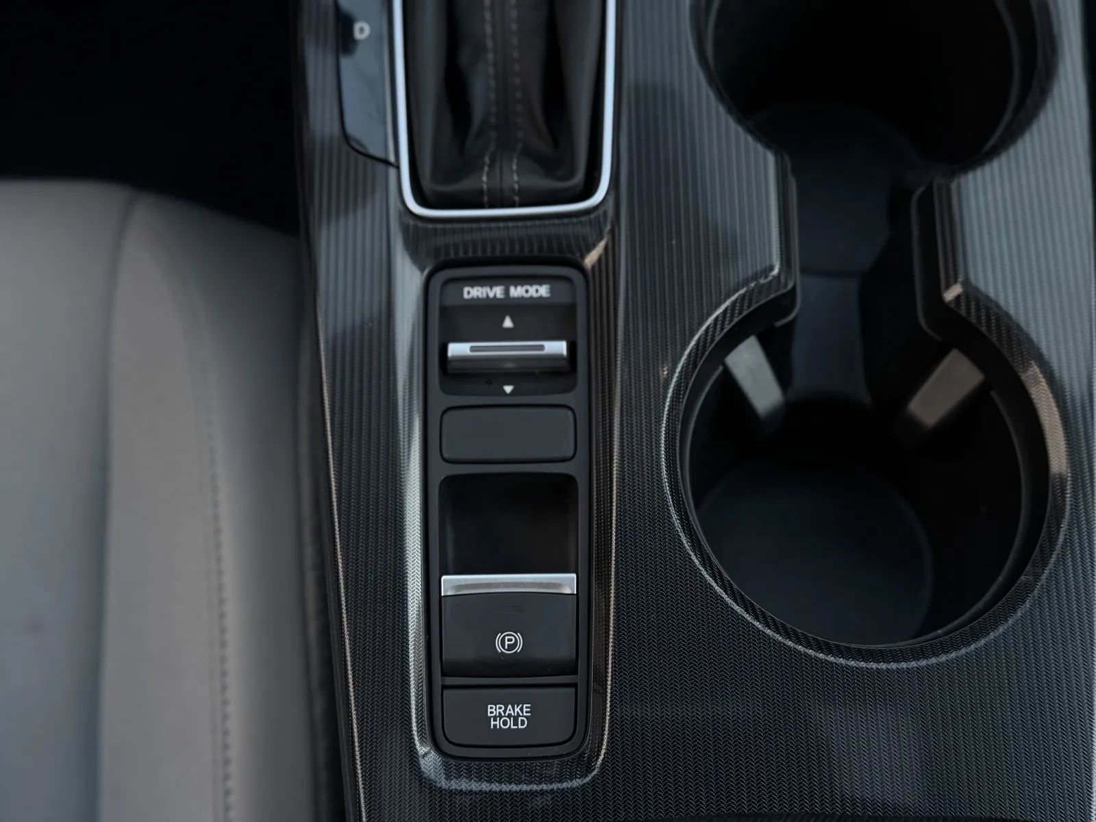 Used 2025 Honda Civic Sport image 25