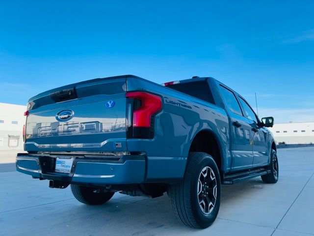 Used 2023 Ford F150 Lightning XLT image 6