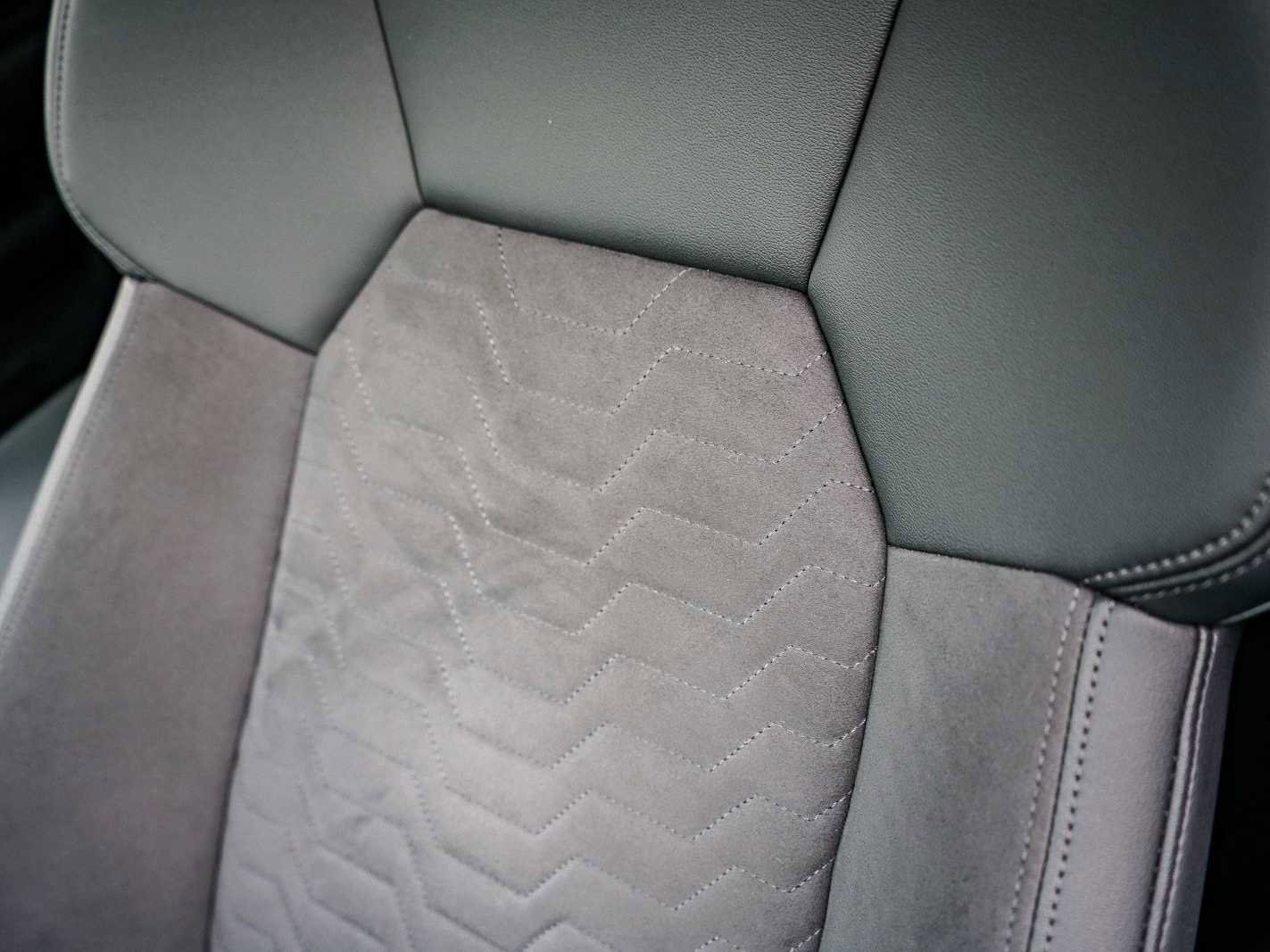 Certified 2022 Audi e-tron GT Prestige w/ Prestige Package image 25