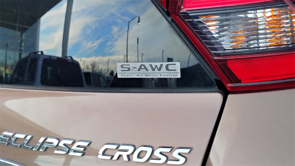 Used 2019 Mitsubishi Eclipse Cross SEL image 32