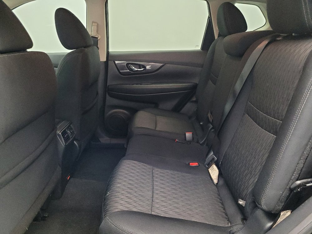 Used 2019 Nissan Rogue S w/ Special Edition Package image 18