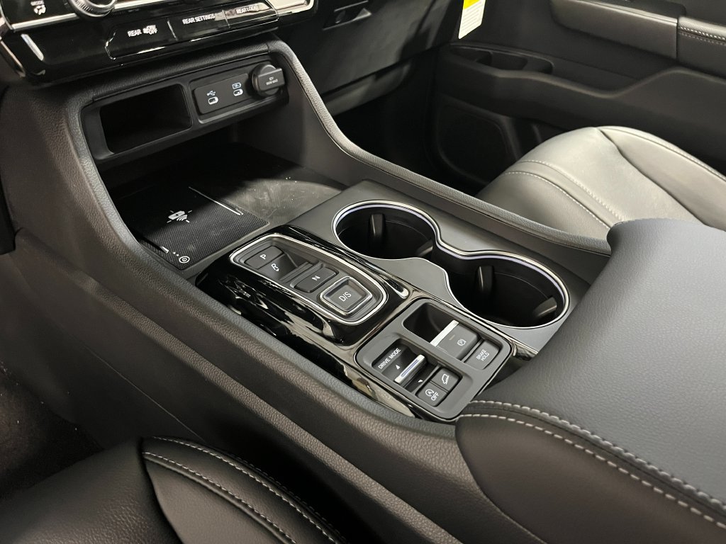 New 2026 Honda Pilot Touring image 17