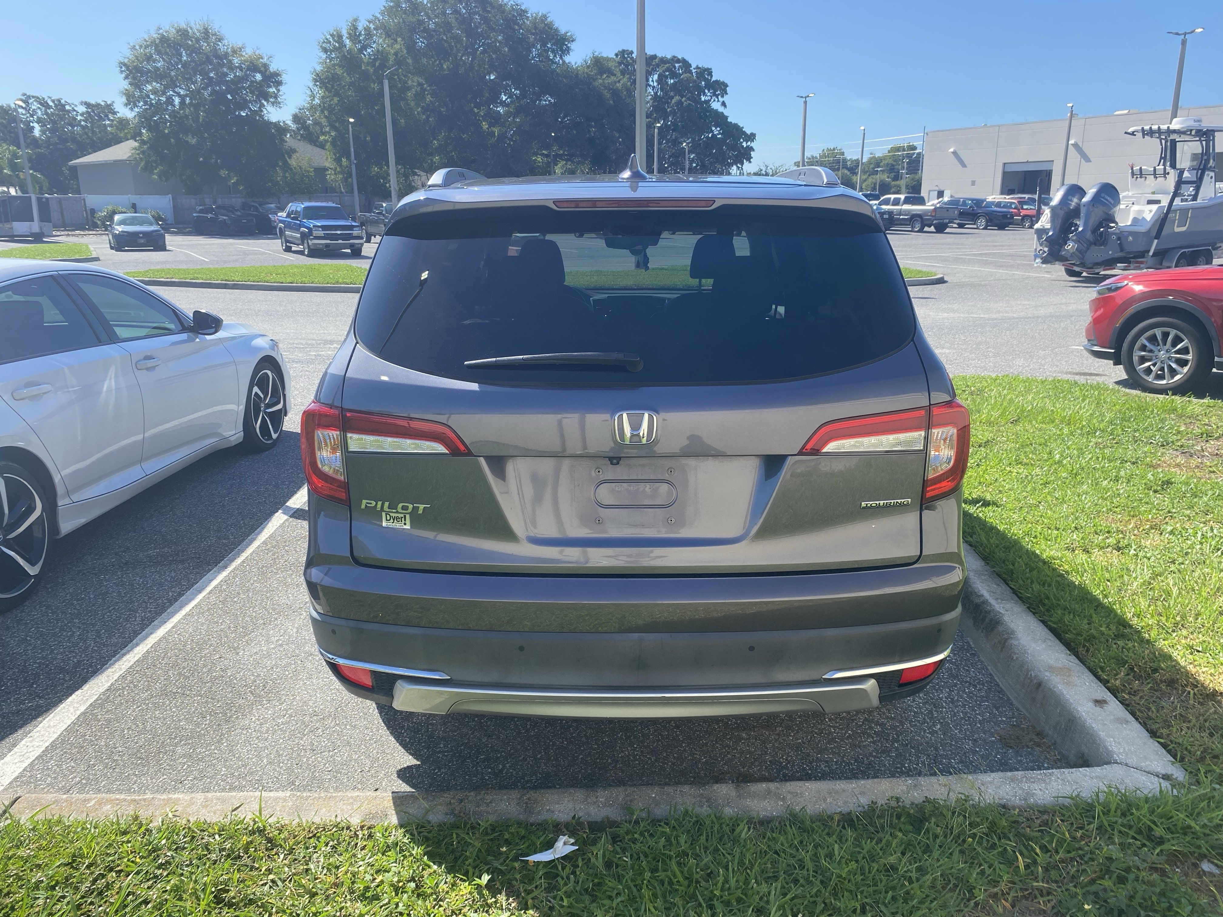 Used 2020 Honda Pilot Touring image 9