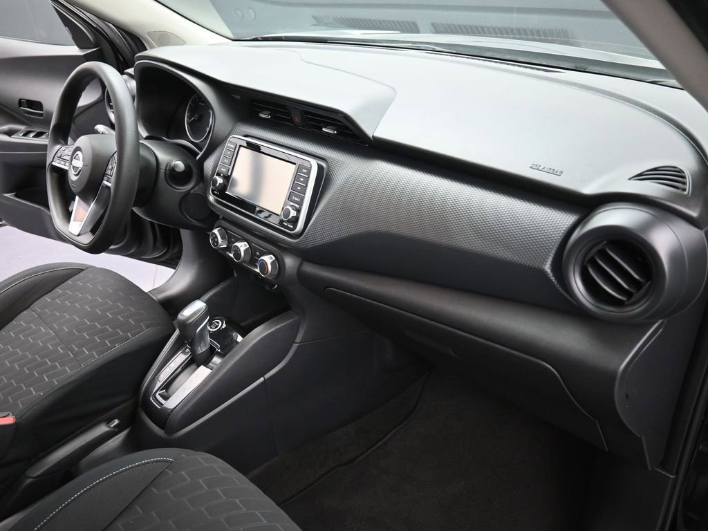 Used 2022 Nissan Kicks S image 14