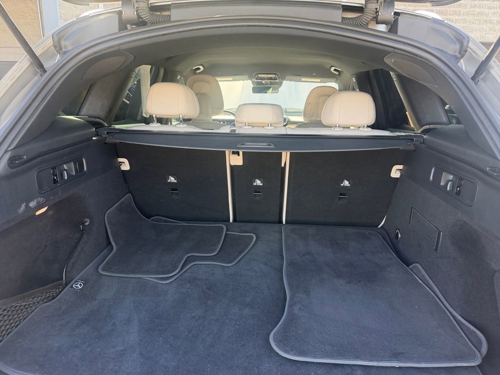 Certified 2023 Mercedes-Benz GLC 300 image 24