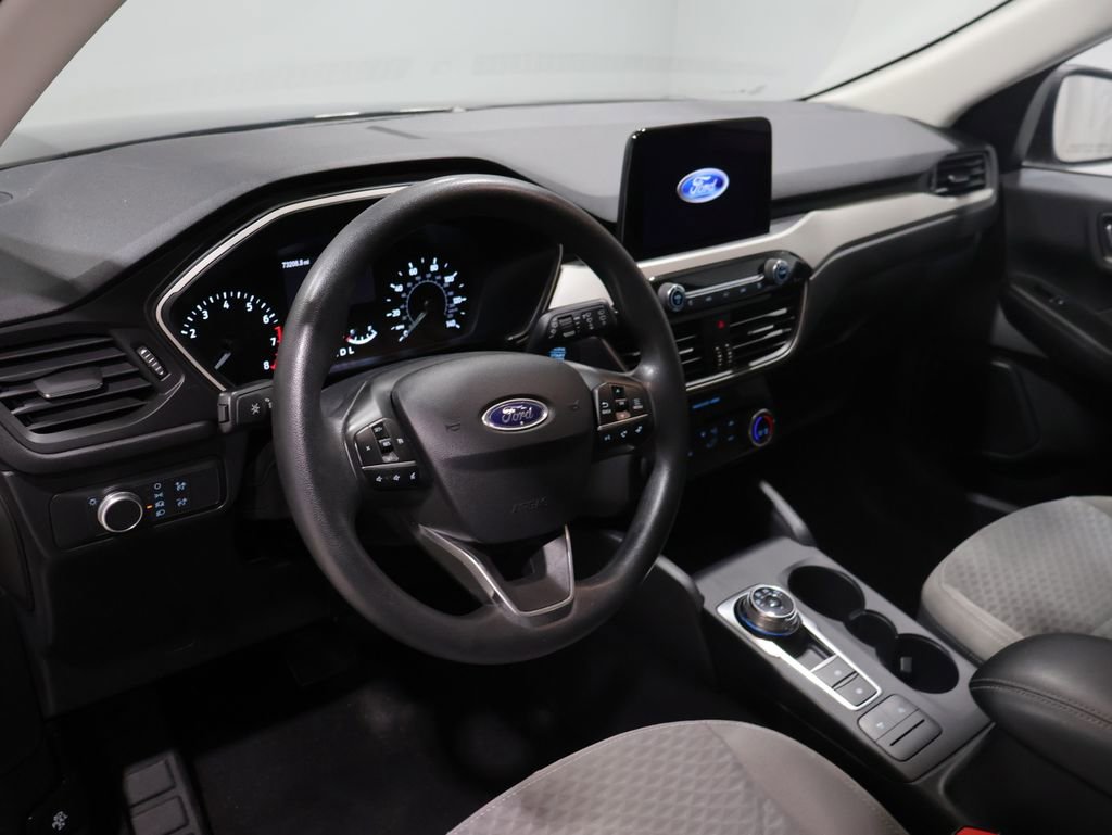 Used 2021 Ford Escape SE image 14