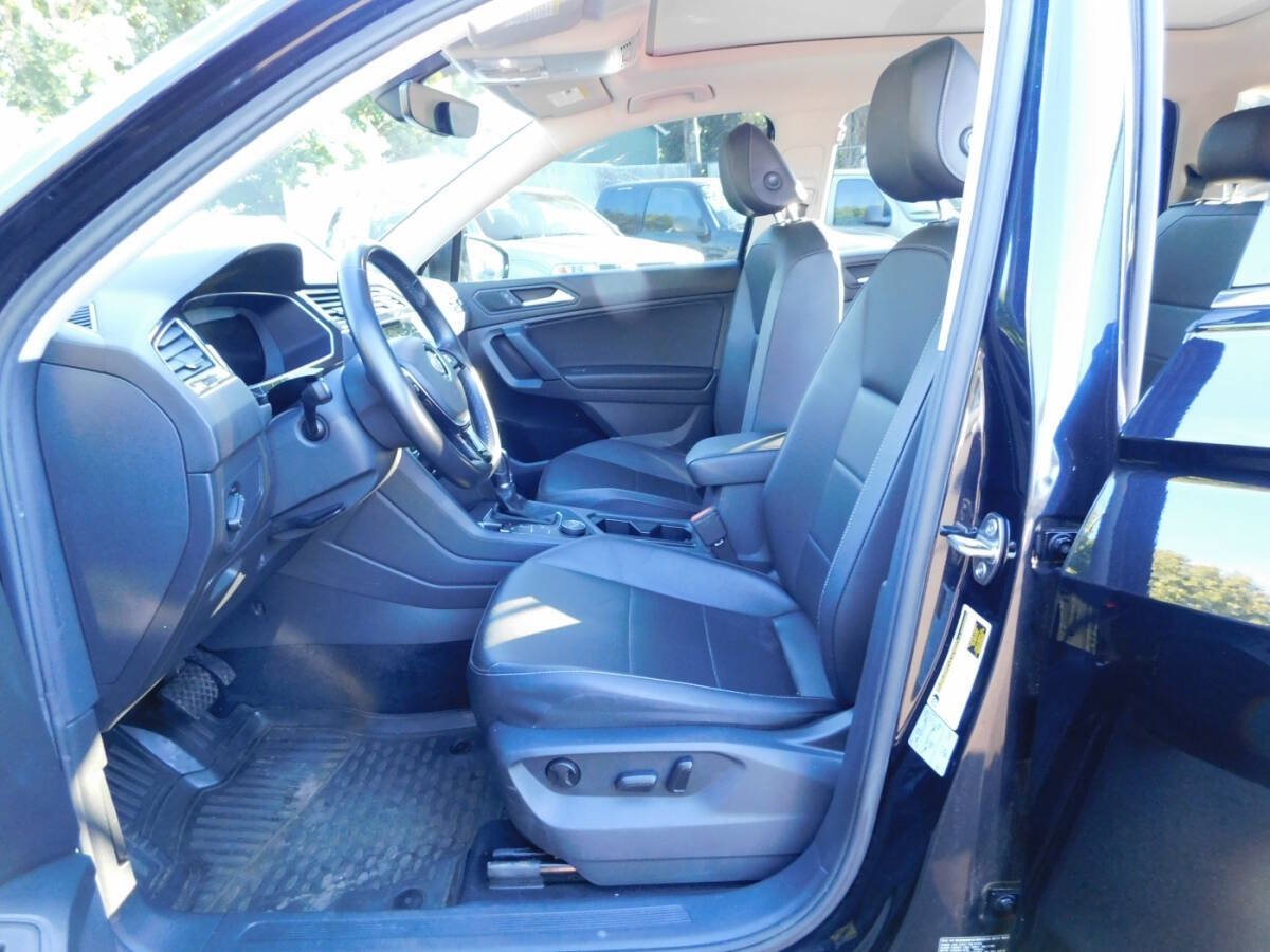 Used 2019 Volkswagen Tiguan SEL w/ 3rd Row Seat Package AWD/4WD image 5