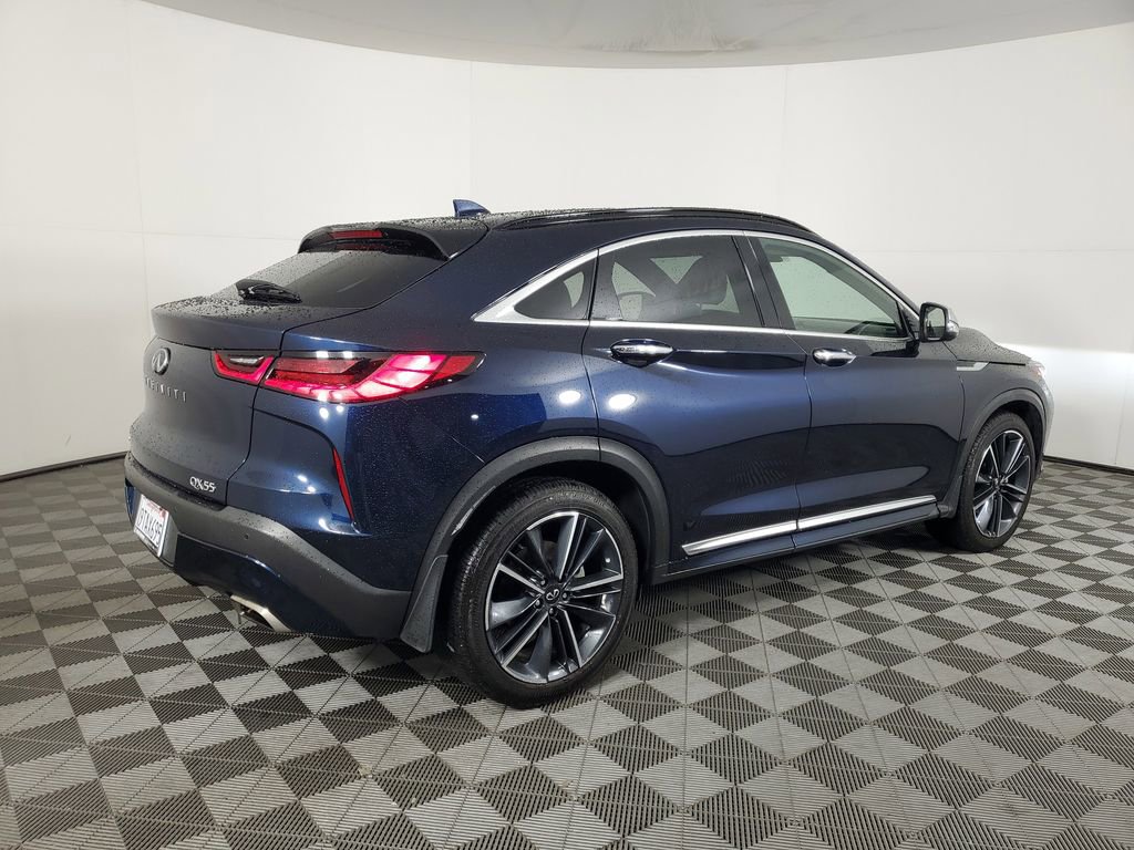 Used 2025 INFINITI QX55 Luxe w/ Accent Package image 4