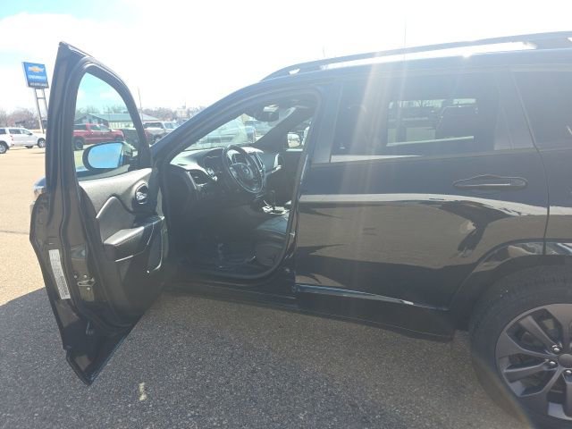 Used 2020 Jeep Cherokee High Altitude image 8