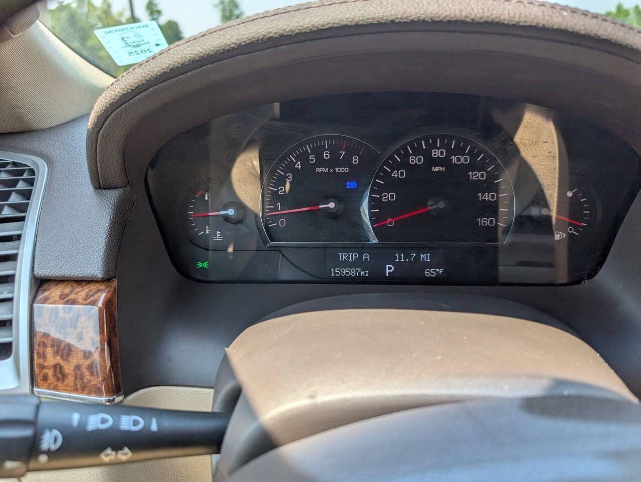 Used 2009 Cadillac SRX AWD w/ Third Row Seating Package image 34