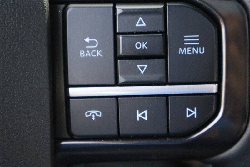 Used 2026 Ford F450 Platinum w/ FX4 Off-Road Package AWD/4WD image 23