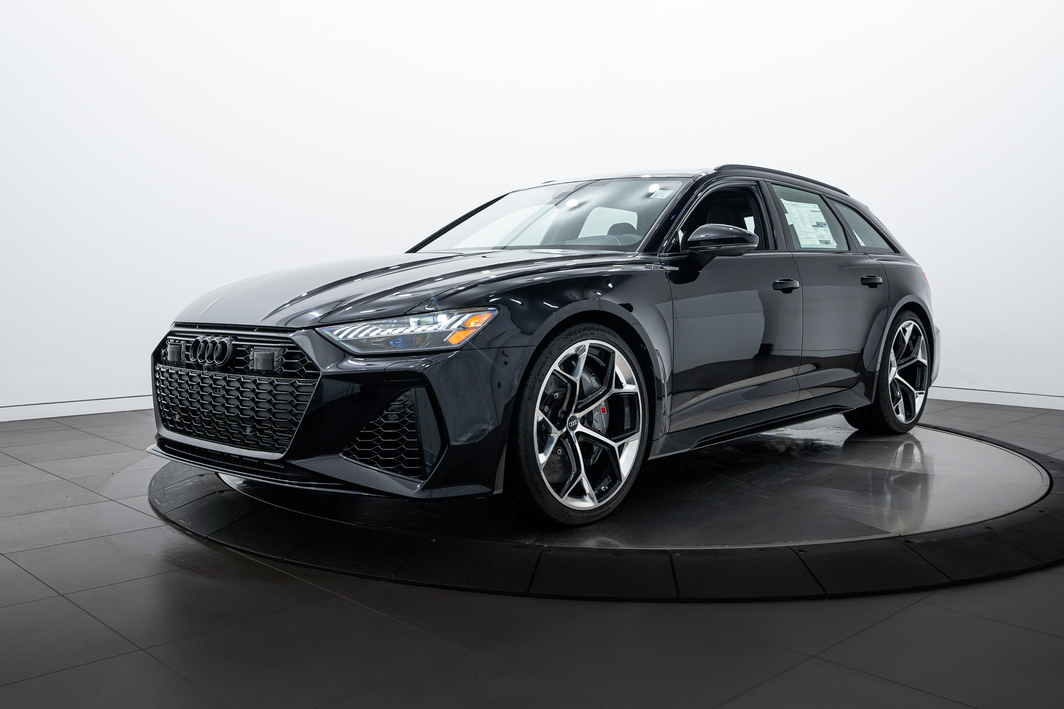 New 2025 Audi RS 6 performance image 6
