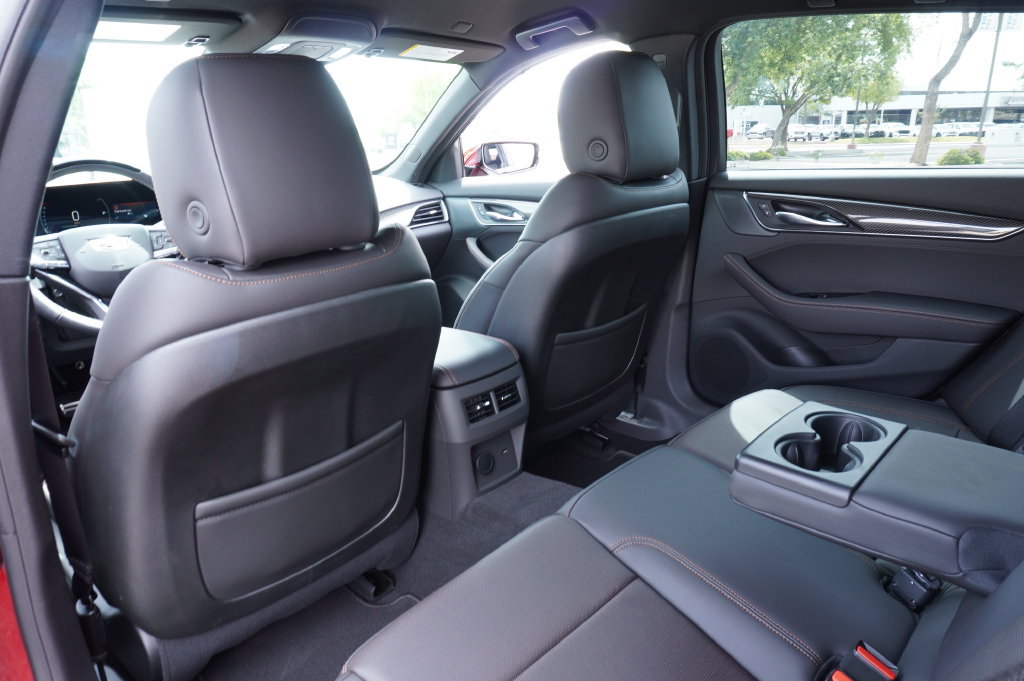New 2026 Cadillac CT5 Sport w/ Technology Package RWD image 10