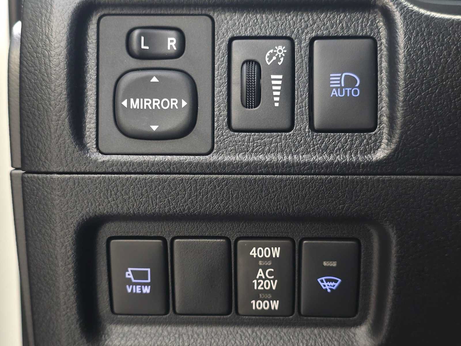 Certified 2023 Toyota 4Runner Limited AWD/4WD image 18