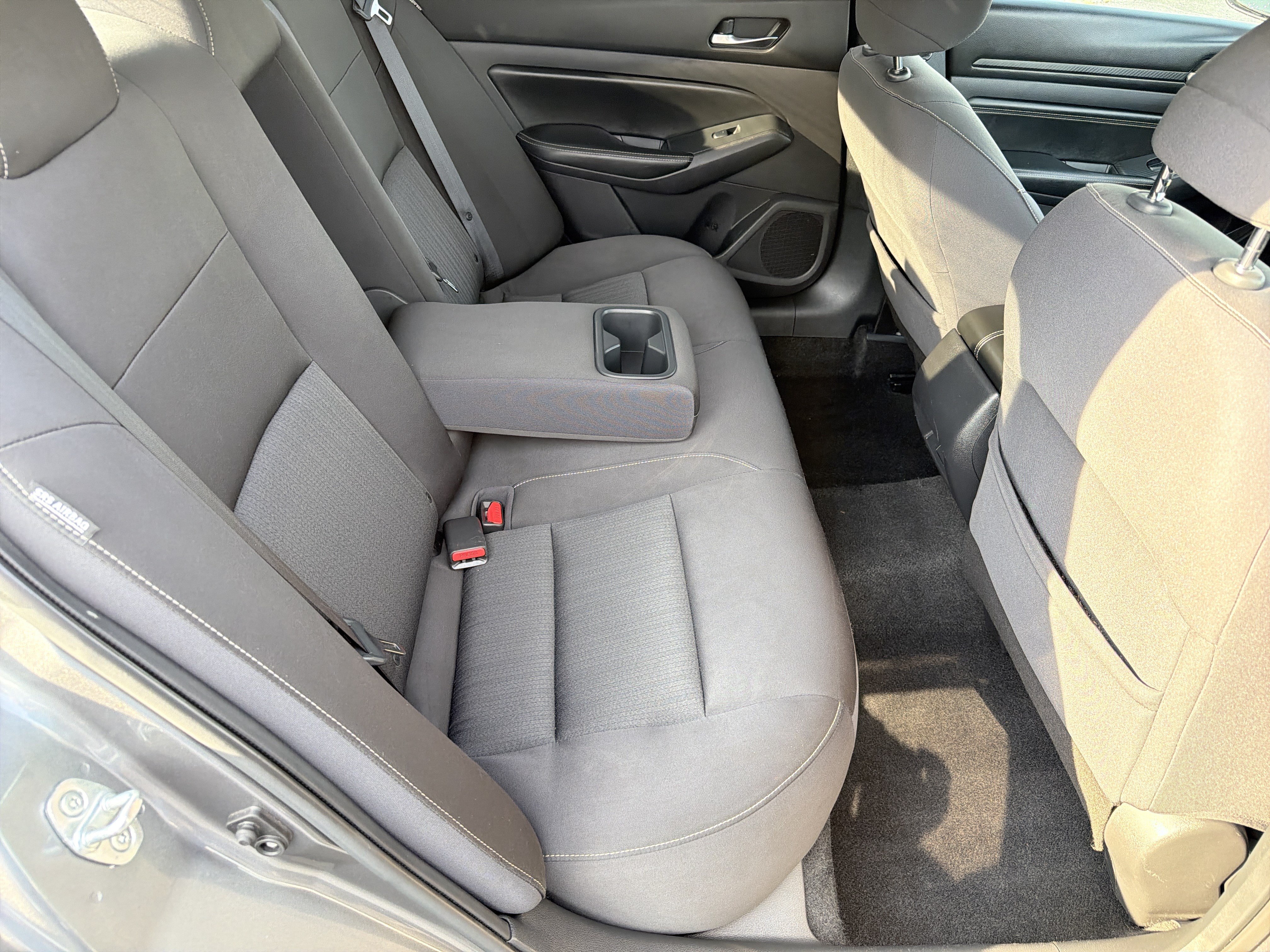 Used 2019 Nissan Altima 2.5 S FWD image 13