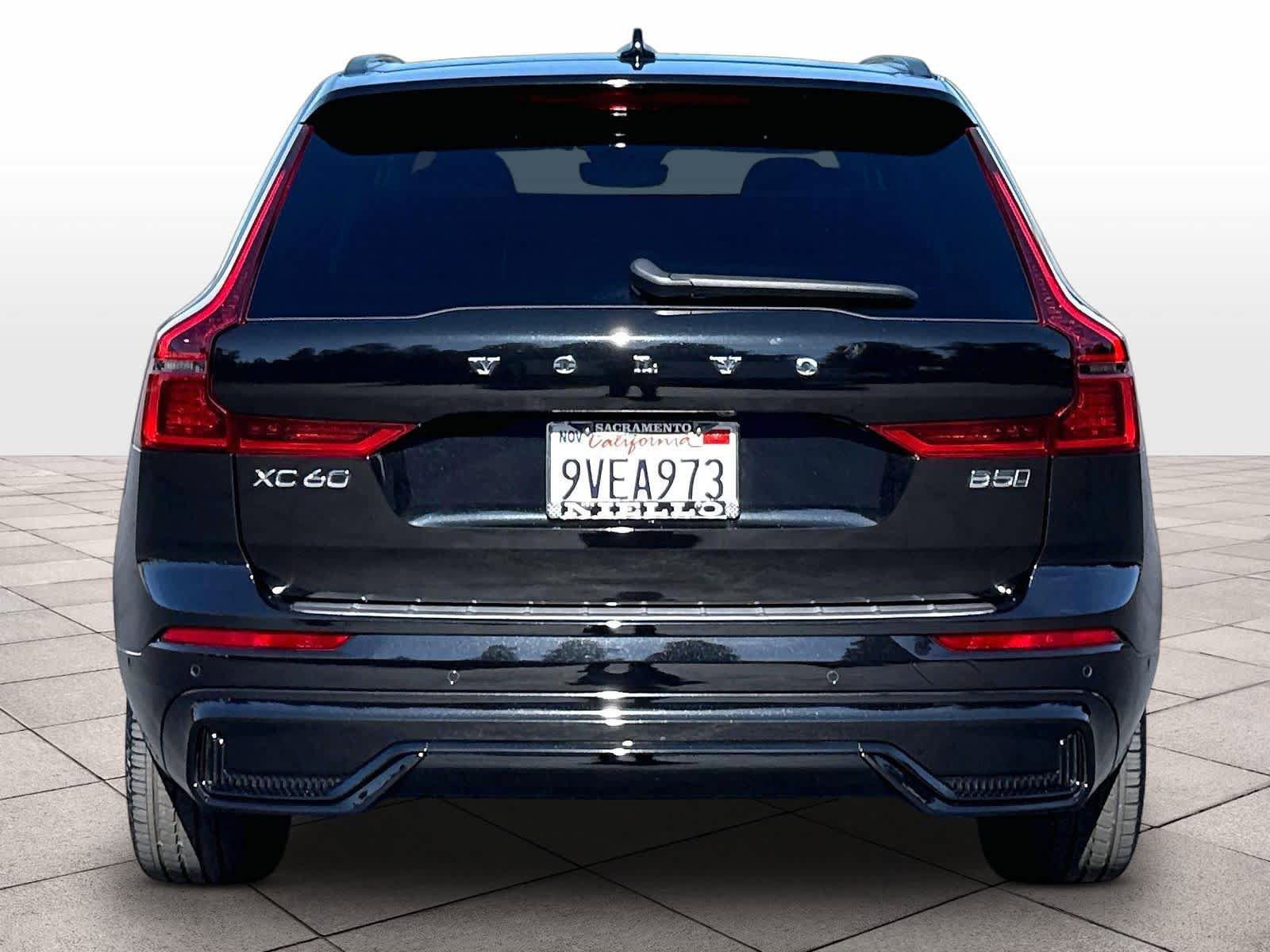 Used 2026 Volvo XC60 B5 Plus w/ Climate Package AWD/4WD image 7