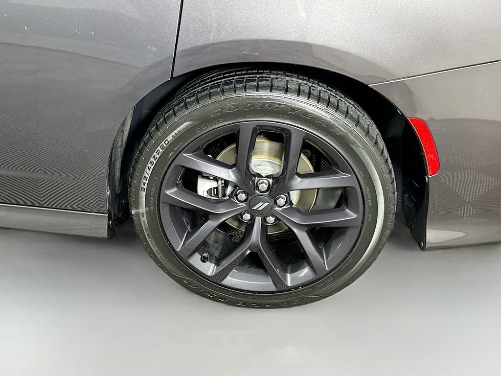 Used 2021 Dodge Charger R/T w/ Blacktop Package RWD image 33