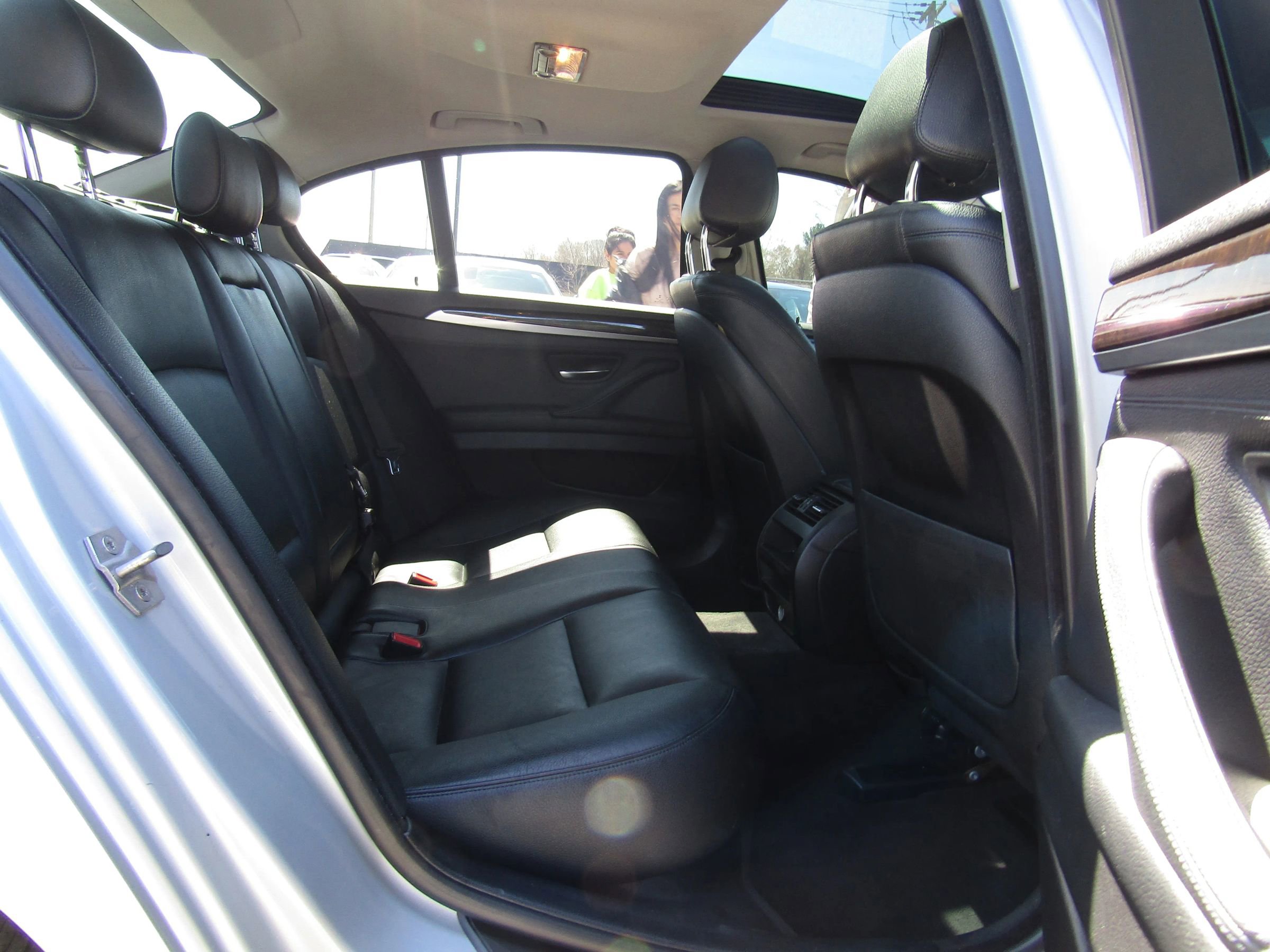 Used 2016 BMW 528i xDrive Sedan AWD/4WD image 11