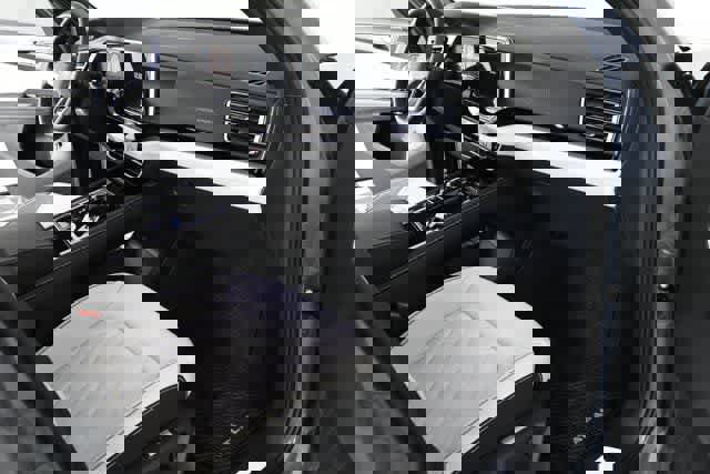 New 2026 Volkswagen Atlas Cross Sport SEL Premium R-Line image 17