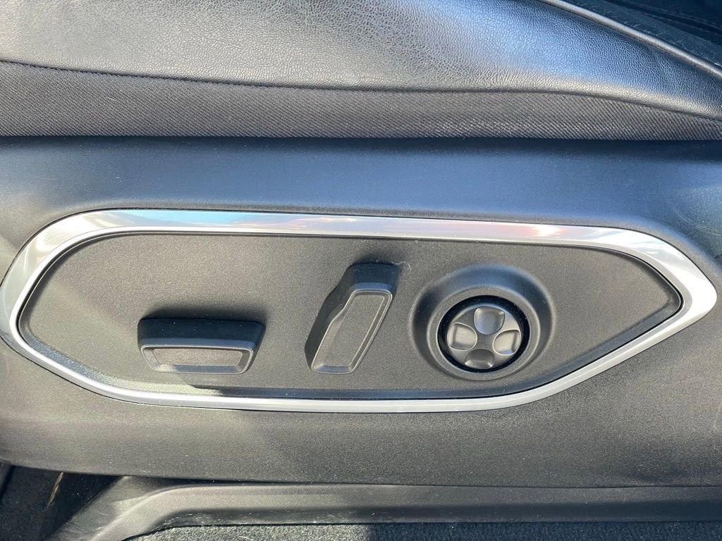 Used 2024 Jeep Wagoneer Series II AWD/4WD image 14