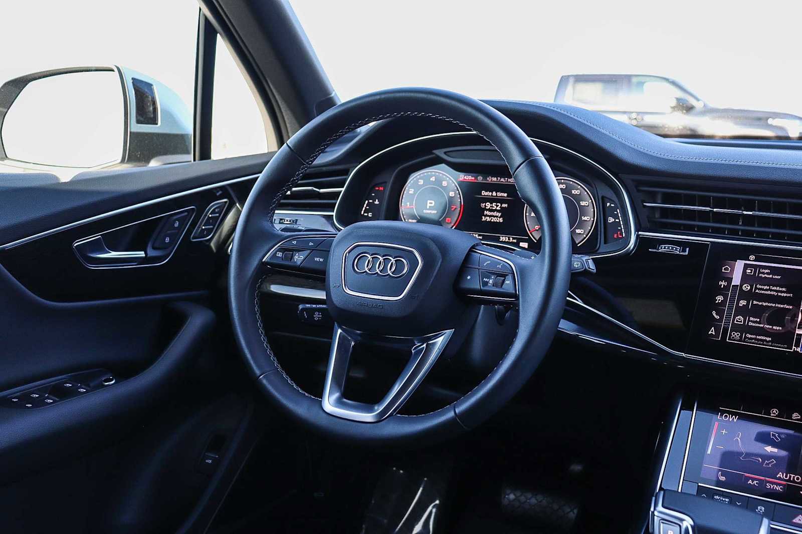 Used 2025 Audi Q7 2.0T Premium w/ Convenience Plus Package image 22