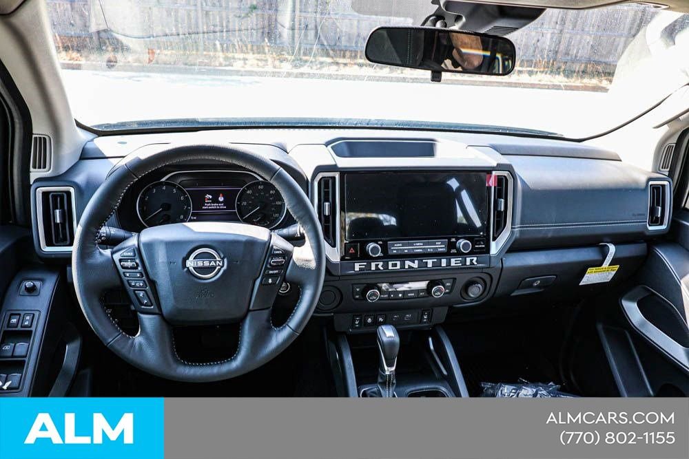 Certified 2025 Nissan Frontier SV w/ SV Convenience Package RWD image 25