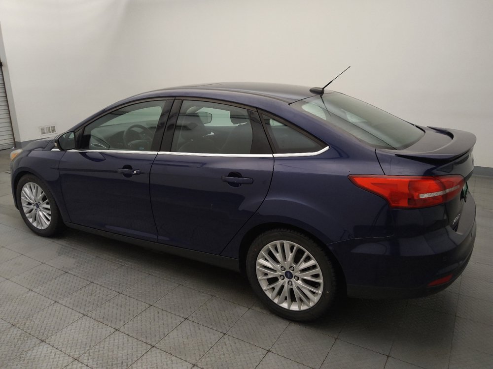 Used 2017 Ford Focus Titanium w/ Titanium Technology Package FWD image 3