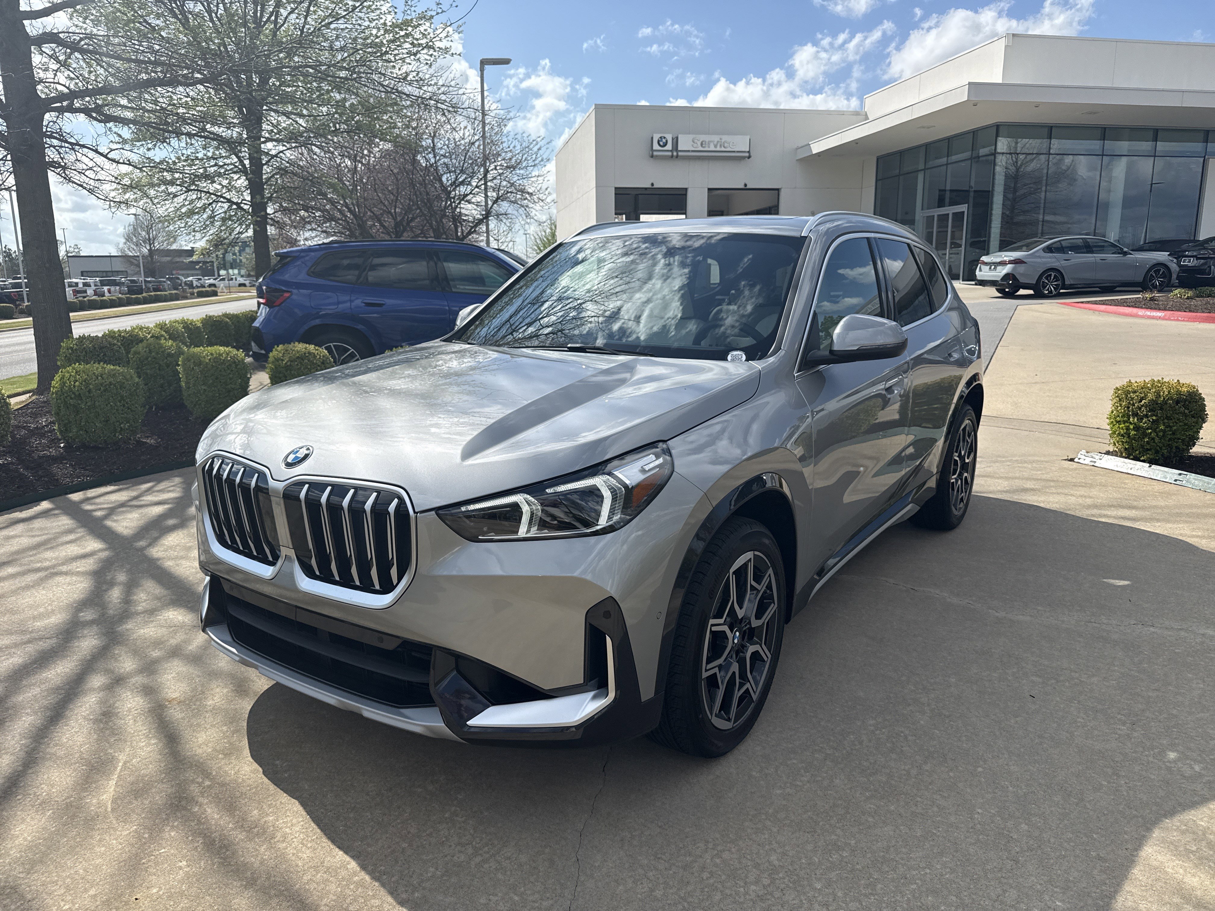 New 2026 BMW X1 xDrive28i w/ Convenience Package AWD/4WD image 1