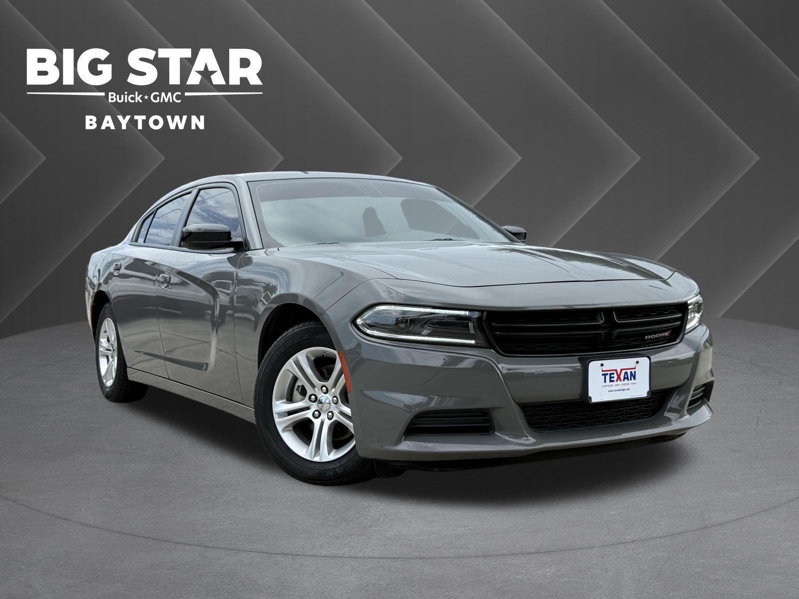 Used 2023 Dodge Charger SXT RWD image 1