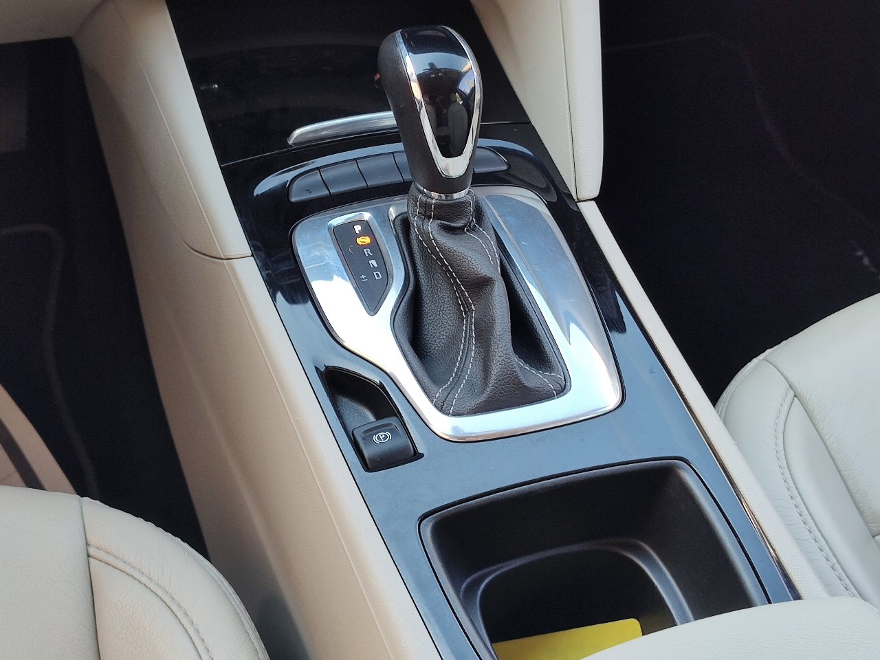 Used 2019 Buick Regal Preferred image 17