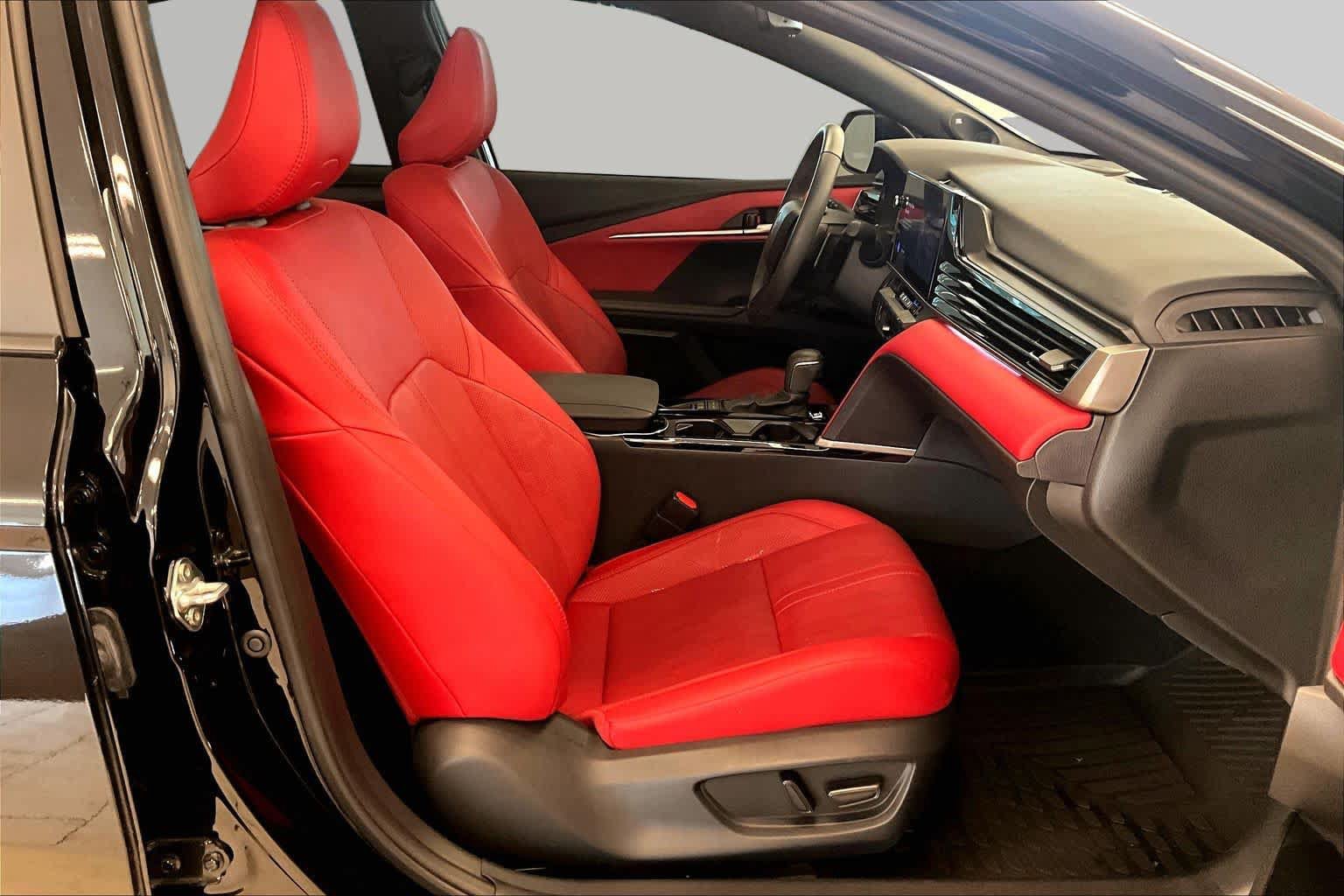 Used 2025 Toyota Camry XSE w/ Premium Package FWD image 8
