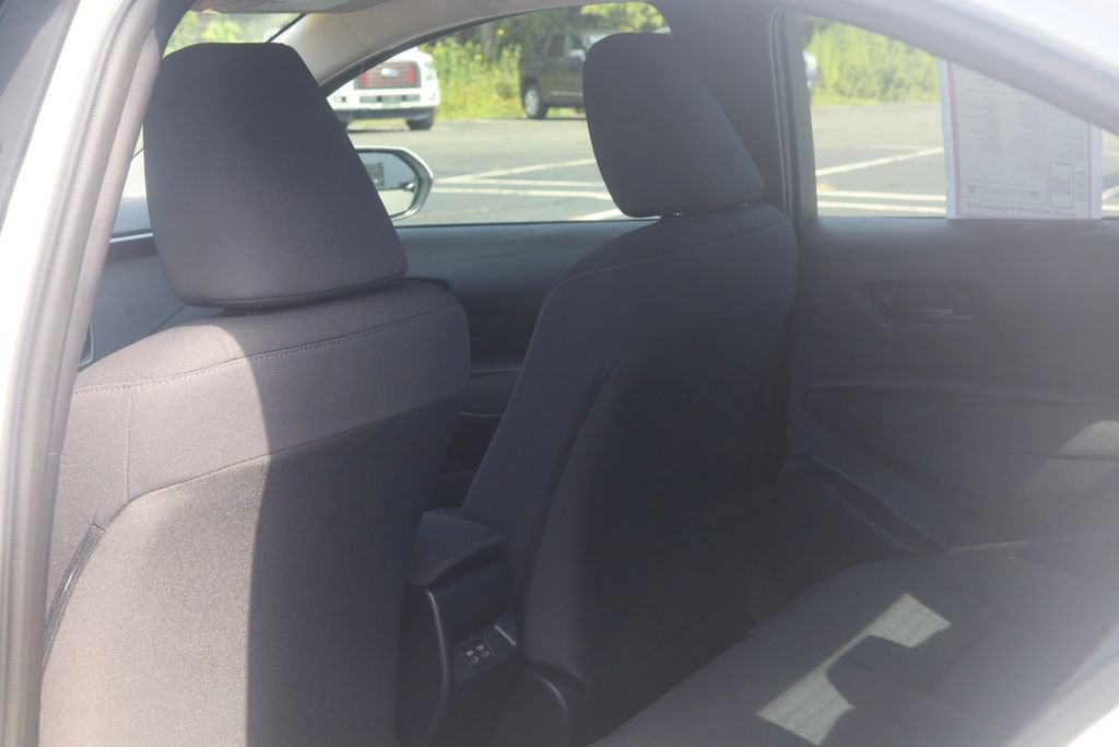 Used 2024 Toyota Corolla LE FWD image 27