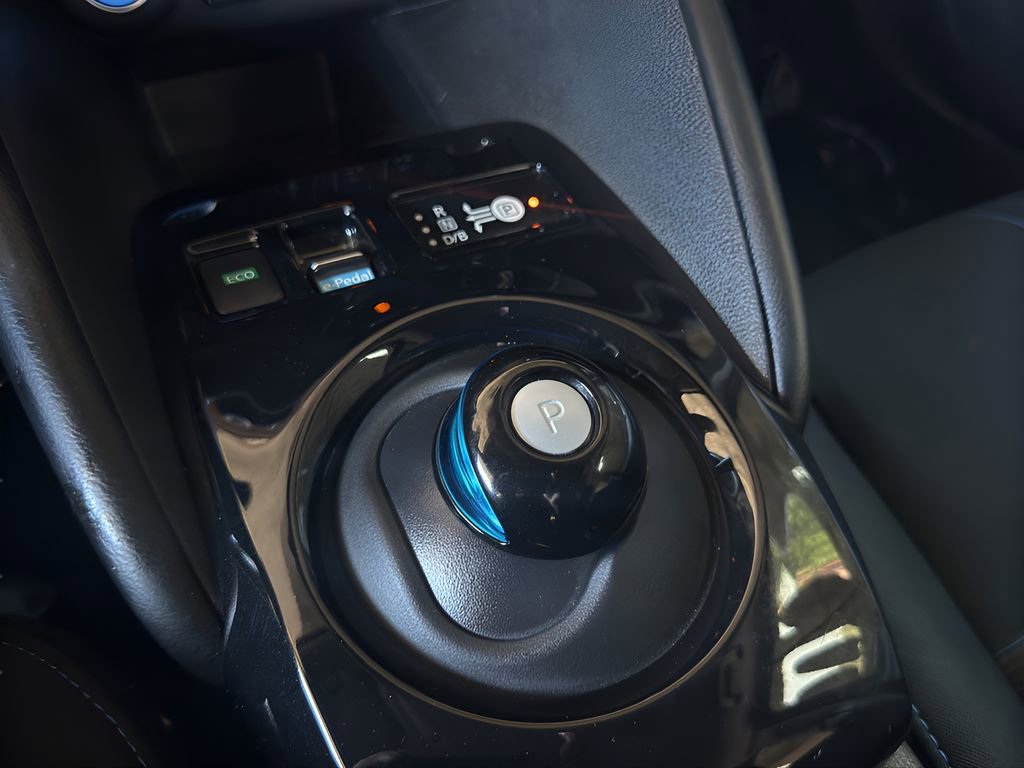 Used 2024 Nissan Leaf SV Plus image 14
