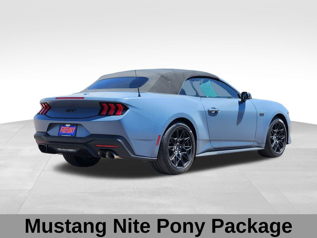 Used 2025 Ford Mustang GT Premium w/ GT Performance Package RWD image 5
