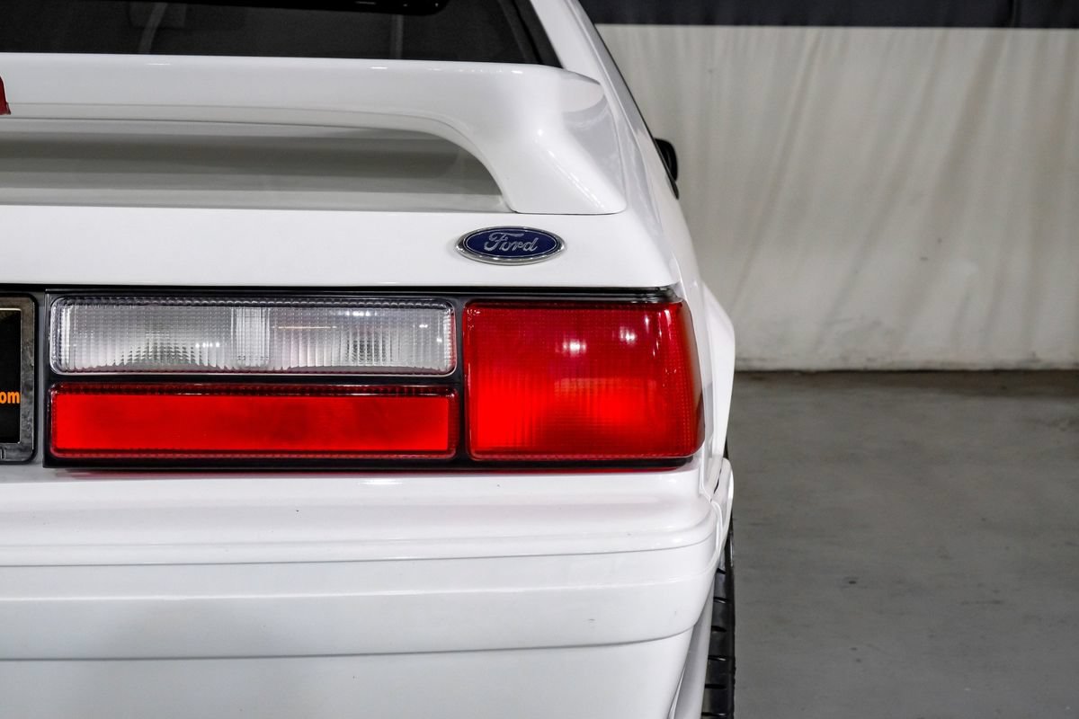 Used 1993 Ford Mustang GT RWD image 40