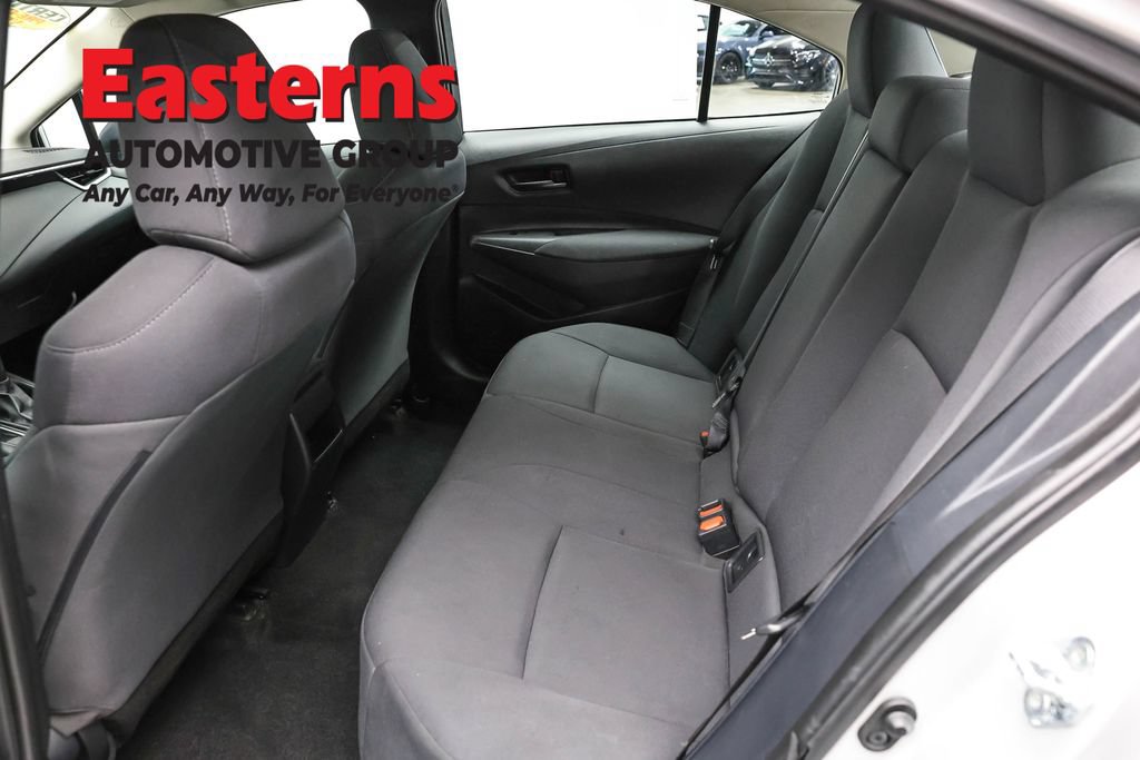 Used 2022 Toyota Corolla LE FWD image 20