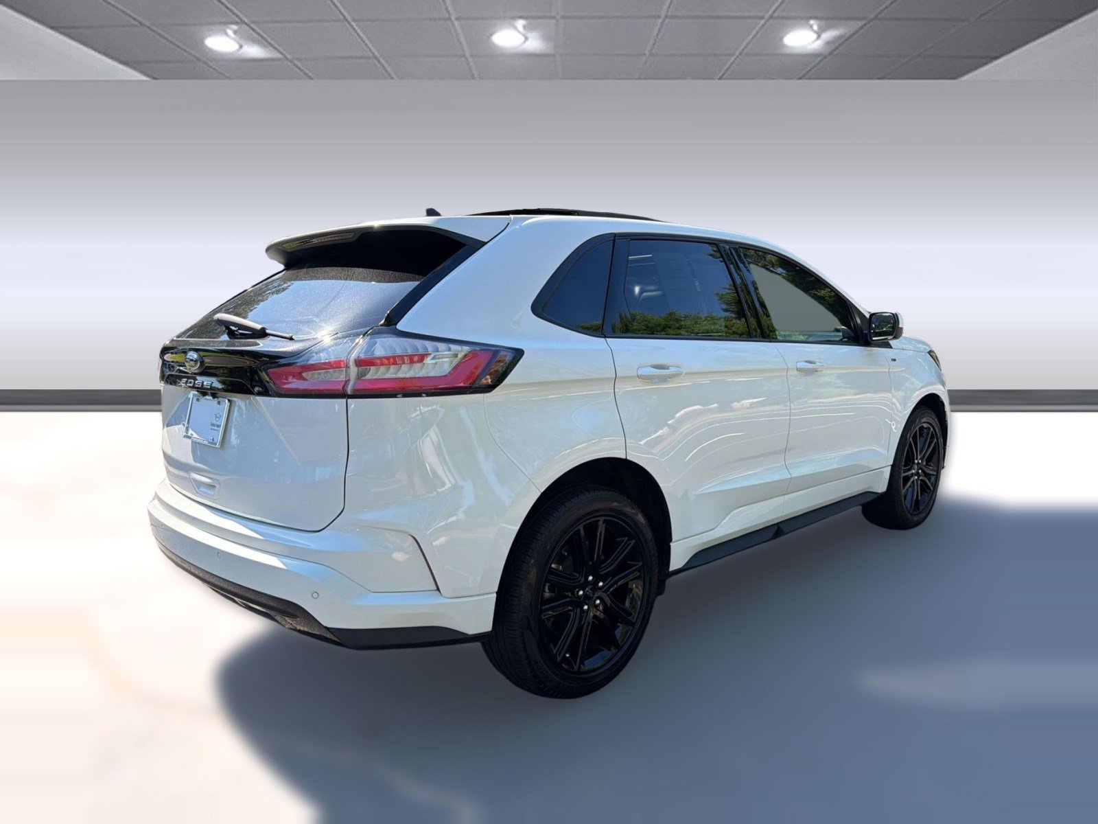 Used 2022 Ford Edge ST-Line AWD/4WD image 9